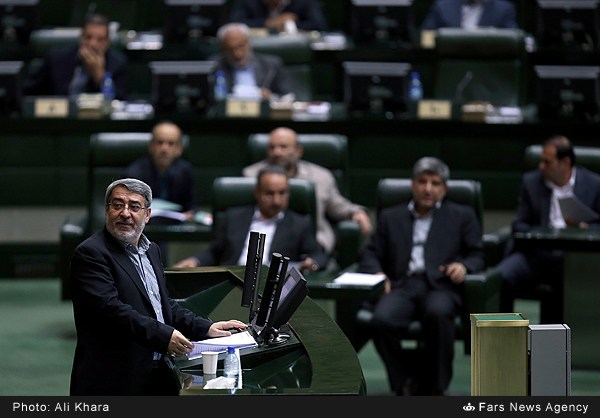 وزیر کشور تأکید داشت مجلس غیرعلنی برگزار شود/مجلس بزرگوارانه از کنار موضوع عبور کرد/رحمانی فضلی از شانتاژ رسانه‌ای عذرخواهی کرد