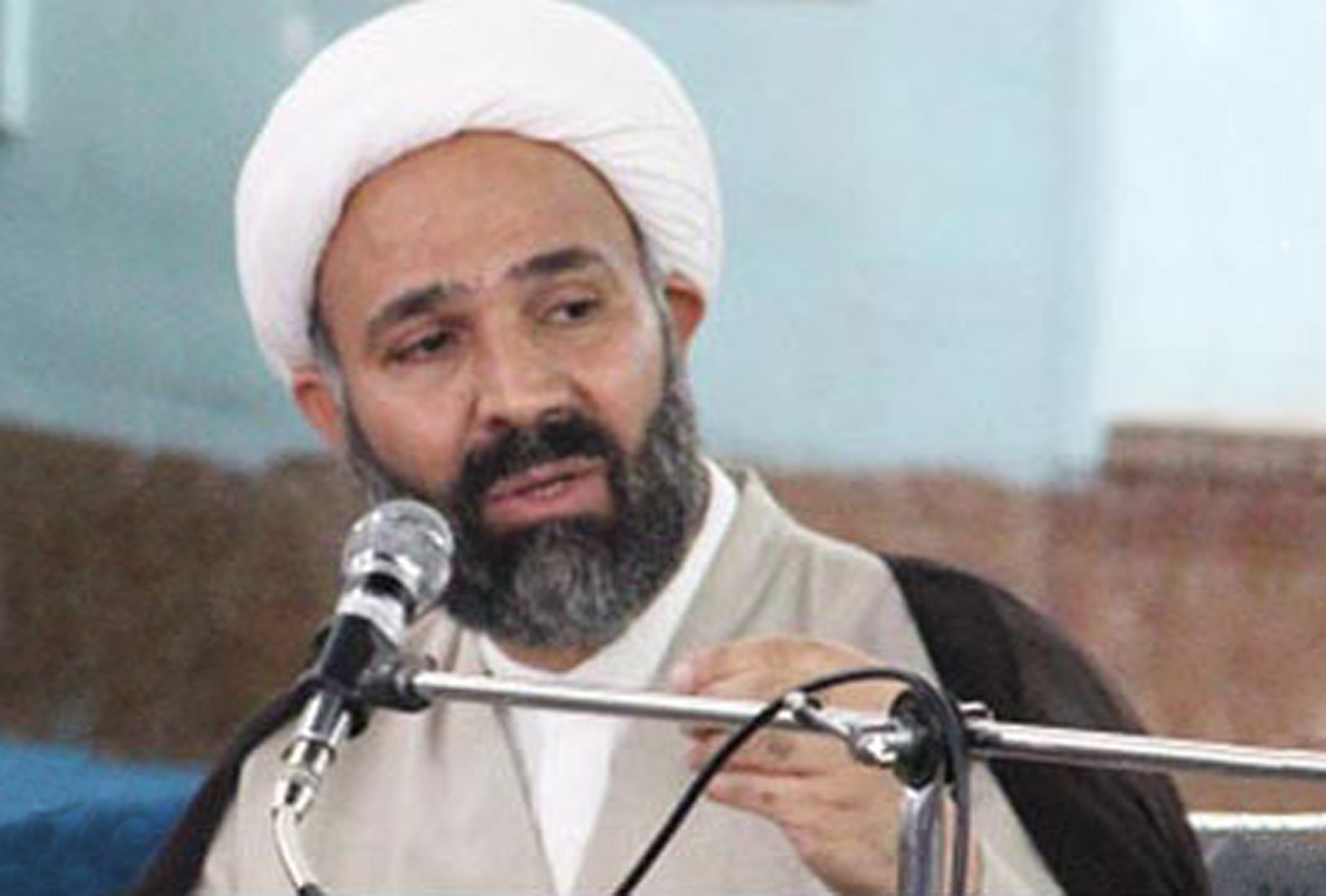 مدارس علمیه موجود پاسخگوی نیاز جامعه نیست