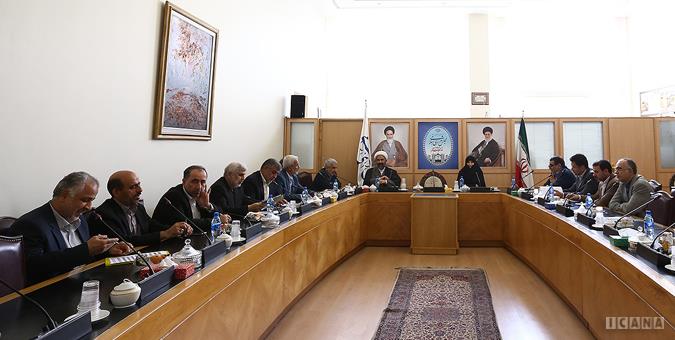 از جریاناتی که می‌خواهند پیام و مفهوم قرآن را در جهان اشاعه دهند حمایت می کنیم
