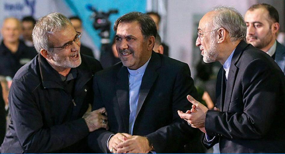 پژمانفر: آقای روحانی صادقانه بگوید که در مورد برجام اشتباه کرده است