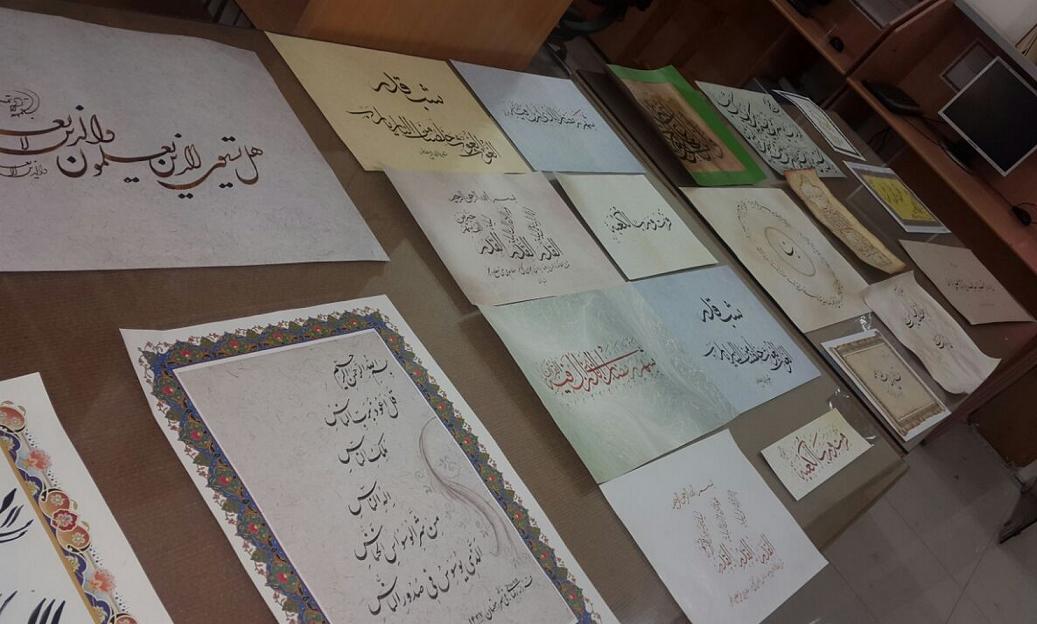 هنر، مظهری برای نشان دادن آیات الهی است