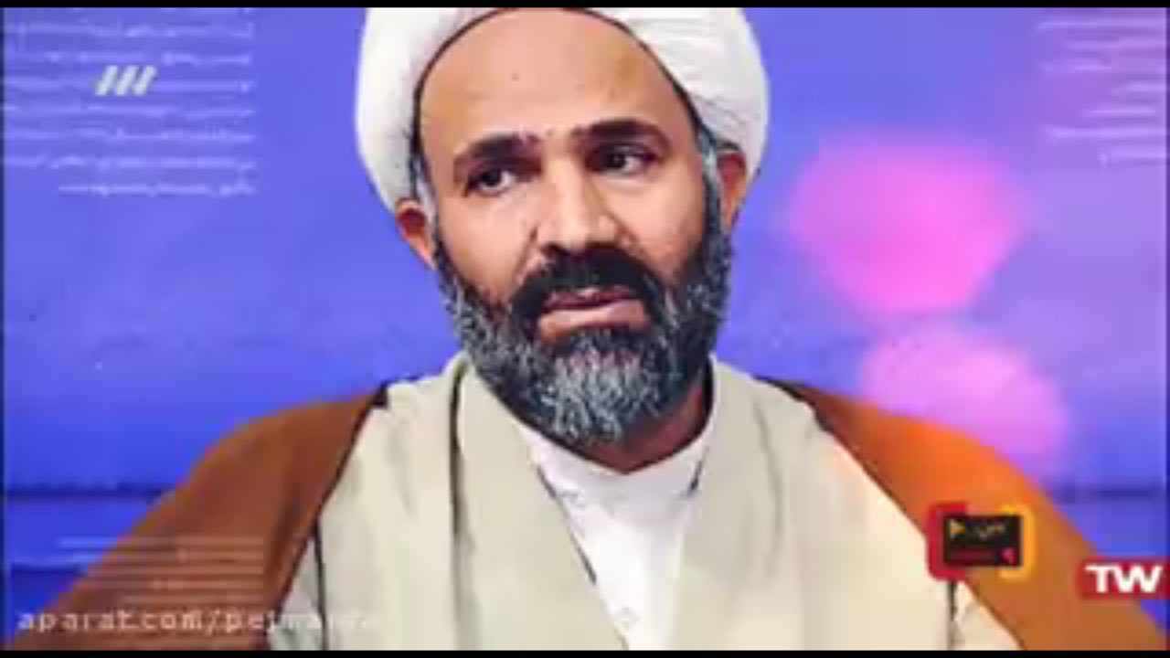 حضور حجت الاسلام پژمان فر در برنامه متن و حاشیه با موضوع فضای مجازی
