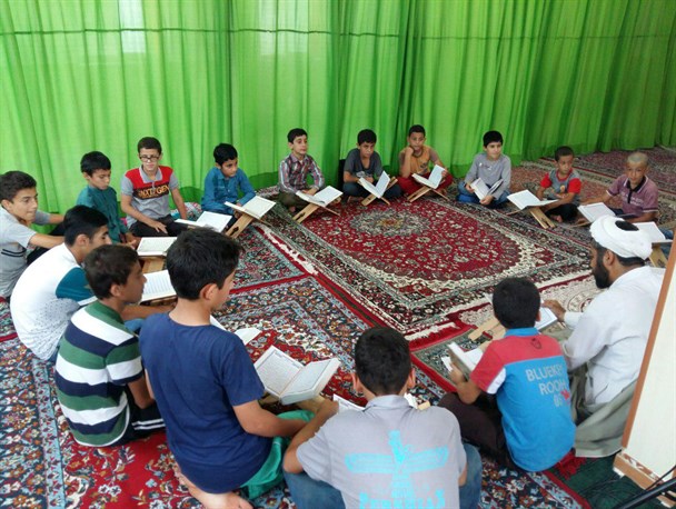 رئیس فراکسیون قرآن و عترت: جذب نوجوانان و جوانان بعد از اعمال عبادی در اولویت قرار گیرد