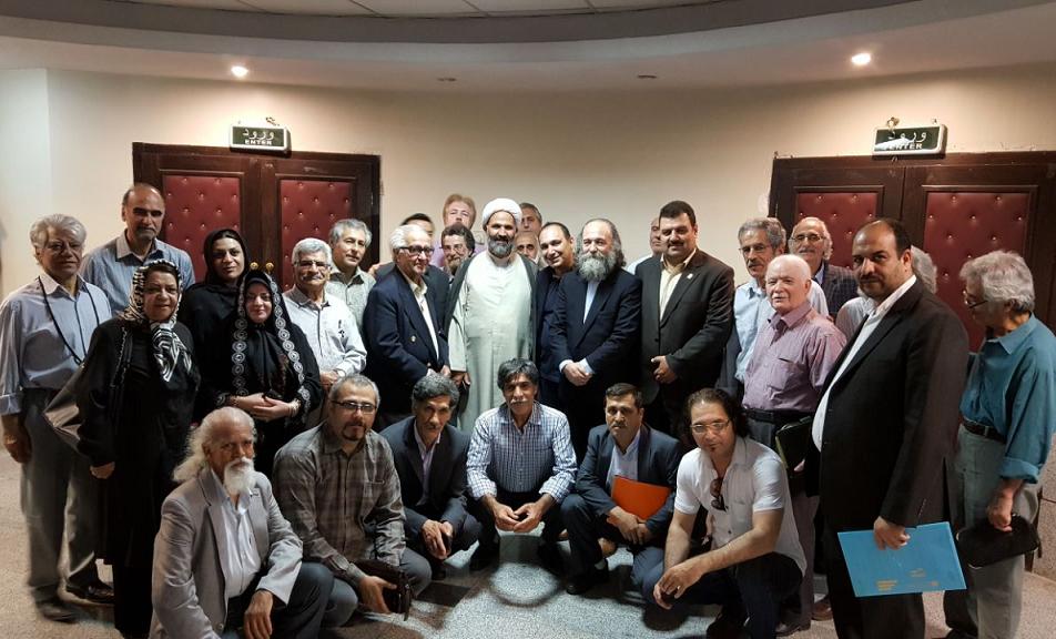 پژمانفر: پیشنهاد دادم برای حمایت از هنرمندان، ۱ درصد از بودجه دستگاه‌های دولتی به خرید آثار هنری تخصیص یابد
