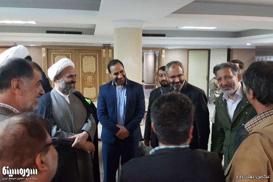حضور جمعی از اعضای کمیسیون فرهنگی مجلس در حوزه هنری