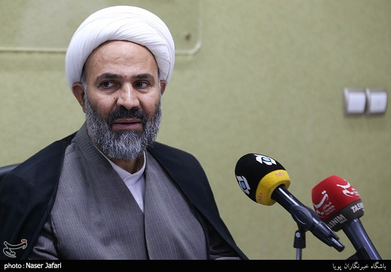 پژمان فر: هیات نظارت بر عملکرد نمایندگان مرجع عزل نمایندگان خاطی است