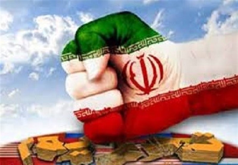 حجت الاسلام پژمانفر: دولت با تکیه بر توان داخلی به فکر حل مشکلات اقتصادی باشد