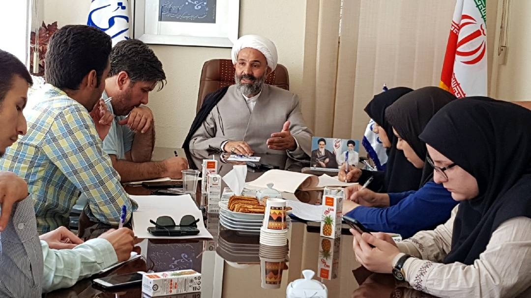 پژمانفر درنشست خبری: خطر ورود ۱۳۰۰ هزار میلیارد تومان نقدینگی به بازار