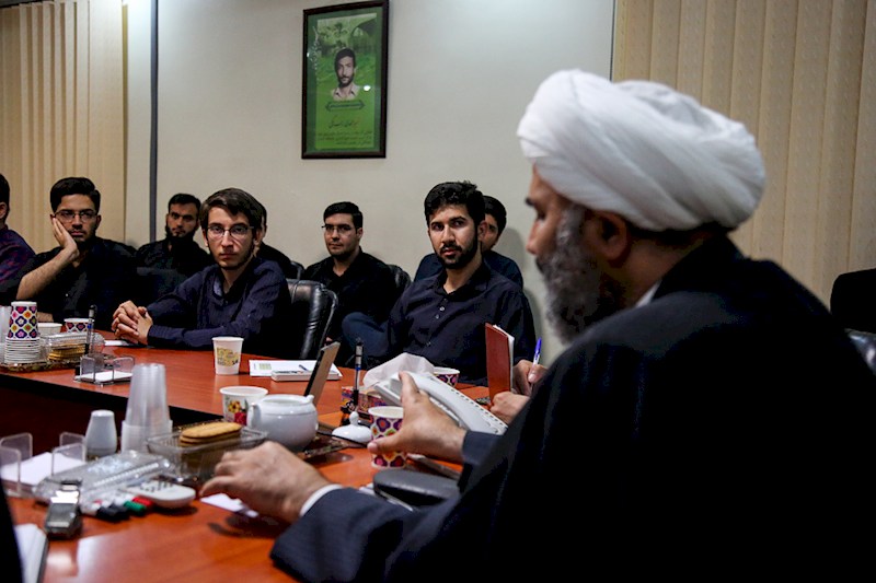 گزارش تصویری/نشست مطالبه گری از نمایندگان مجلس با حضور حجت الاسلام پژمان فر