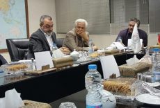 نشست حجت‌الاسلام پژمان‌فر با معاونان وزارت صمت و اعضای انجمن قطعه سازان کشور