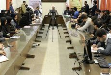 پژمان فر: بانک‌های سپه، کشاورزی و ملت جلوی گردش‌های حساب برخی از نهادهاى انقلابی را گرفته‌اند
