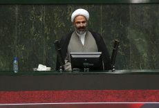 پژمان‌فر در تذکر شفاهی: چرا پیگیری موضوع پدیده در دولت به کندی انجام می‌شود؟
