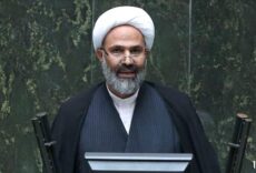 بانک ها به بهانه های واهی از دادن تسهیلات خرد به مردم سر باز می زنند/درخواست ۲ تا ۴ ضامن از سوی بانک ها منطقی نیست