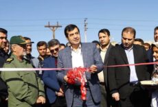 بهره‌برداری از بزرگترین چمن مصنوعی حاشیه شهر